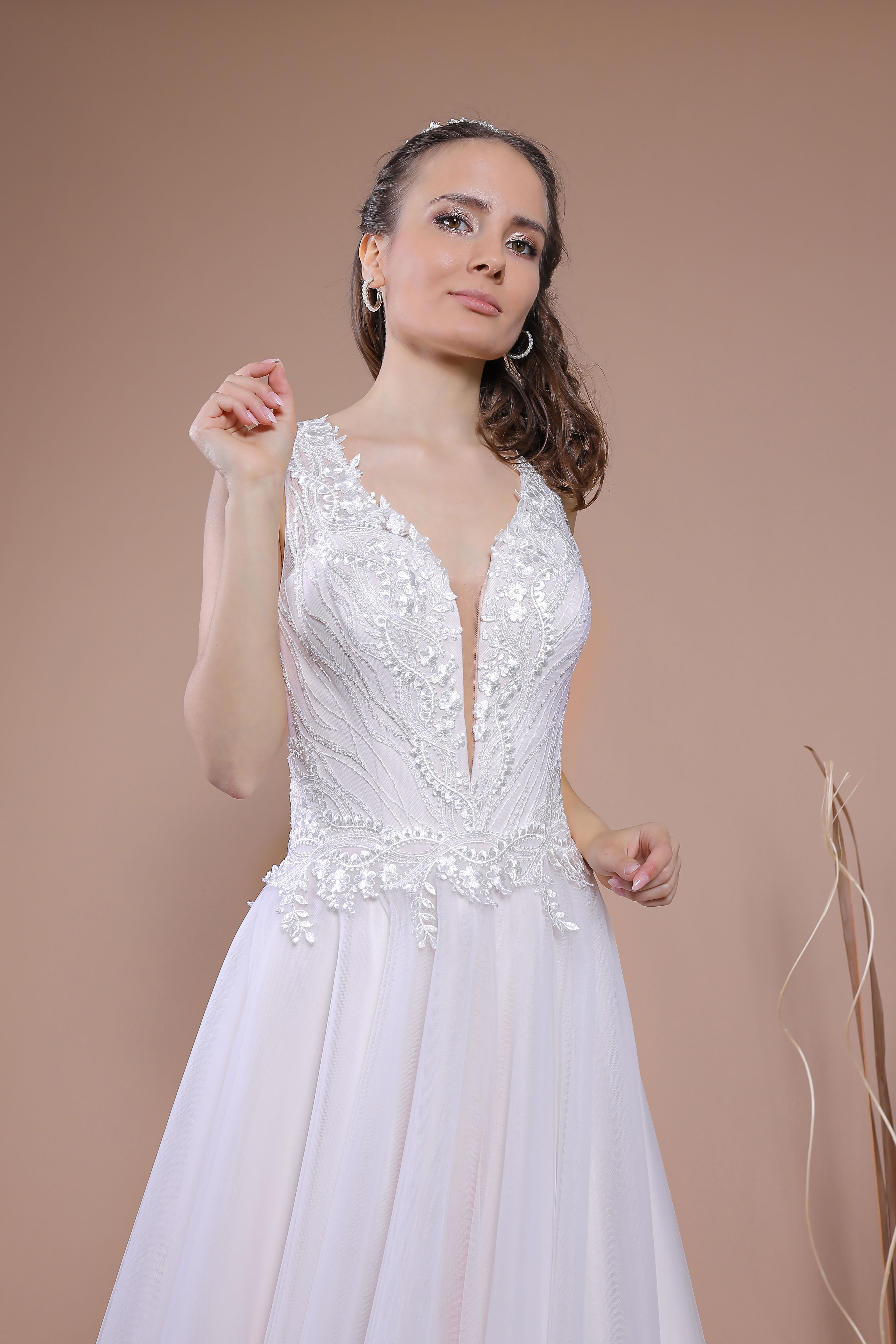 Schantal Brautkleid aus der Kollektion „Traum“, Modell 14039. Foto 2