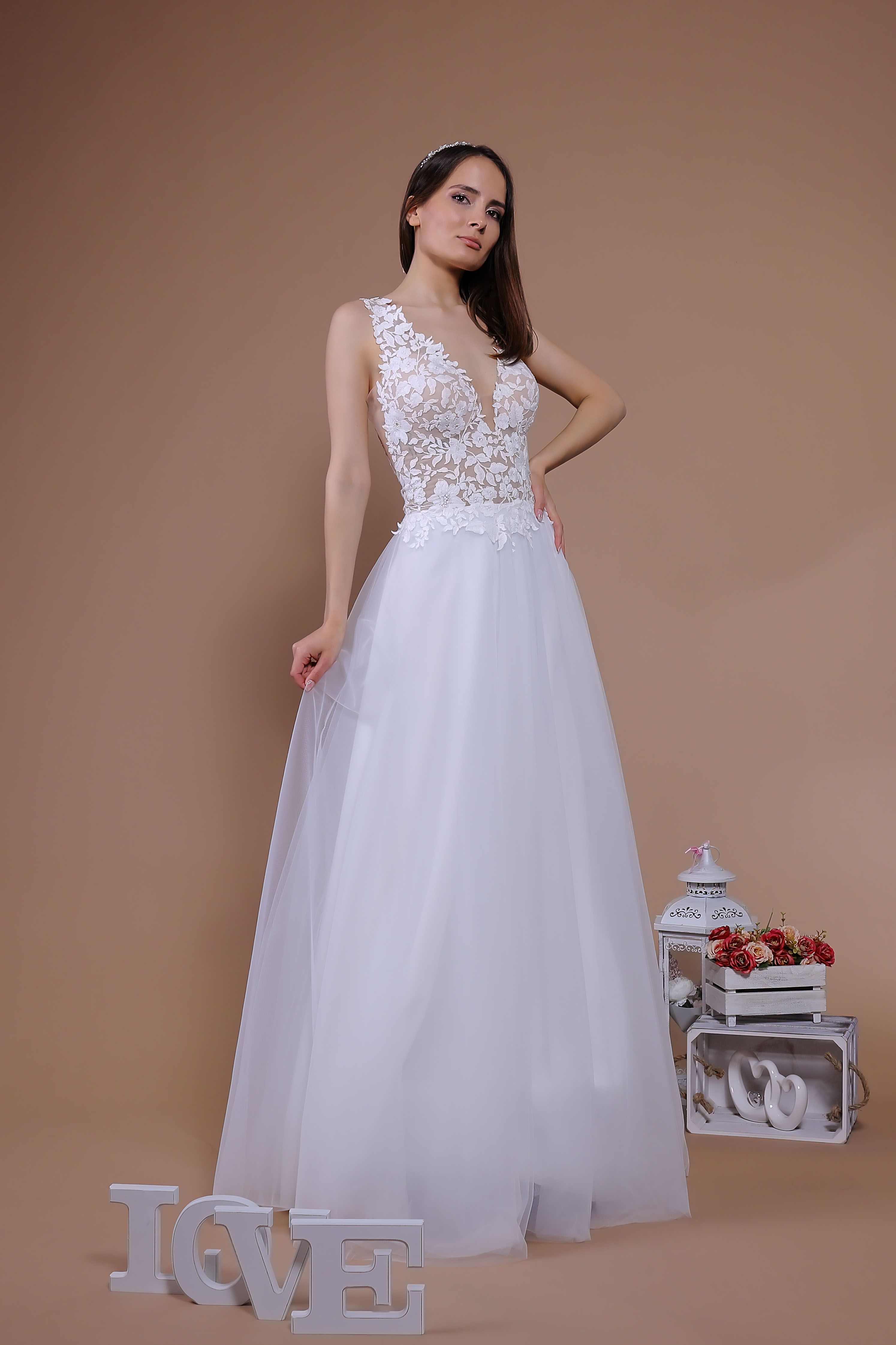 Schantal Brautkleid aus der Kollektion „Traum“, Modell 14041. Foto 3