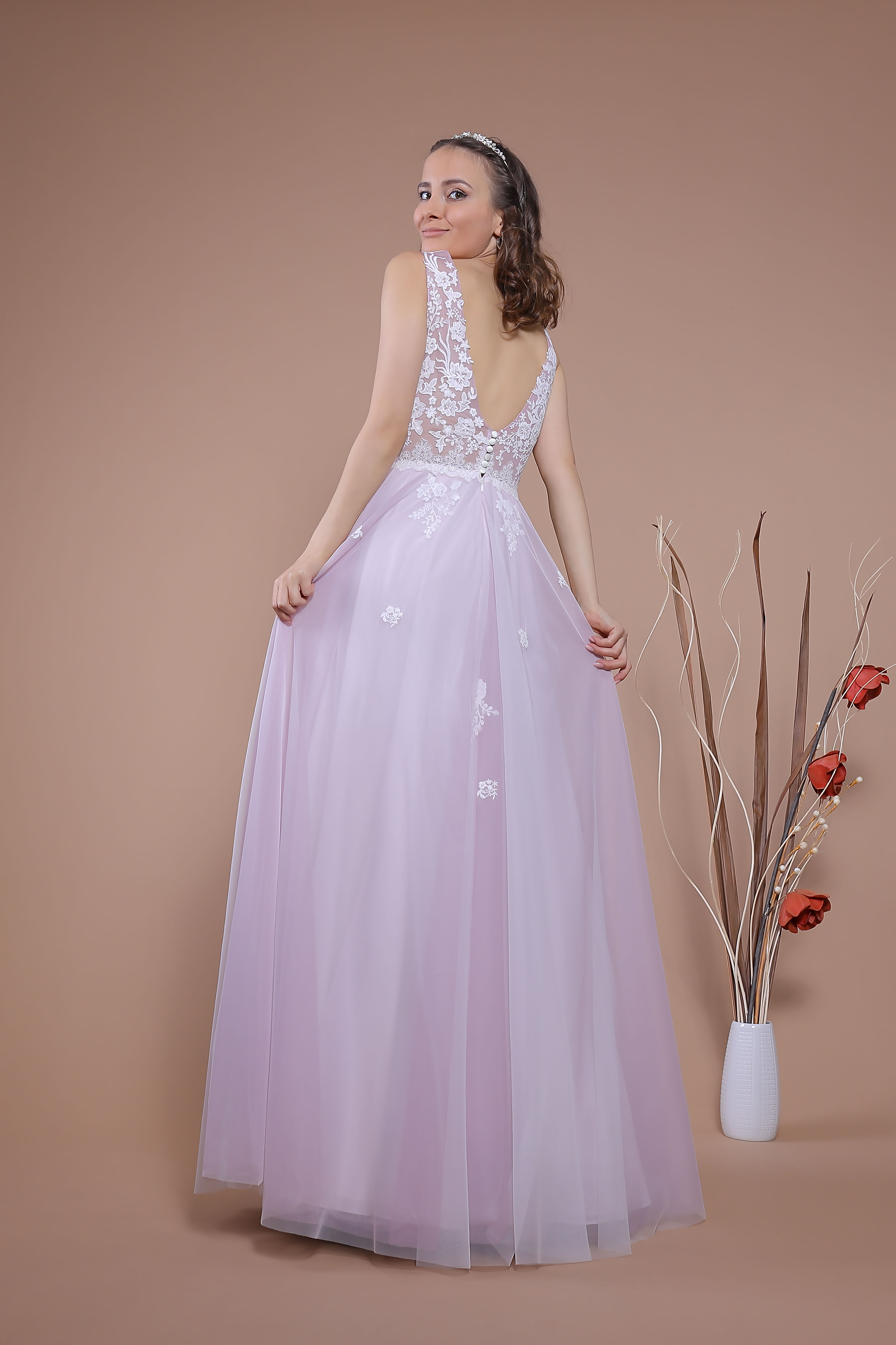 Schantal Brautkleid aus der Kollektion „Traum“, Modell 14146. Foto 5