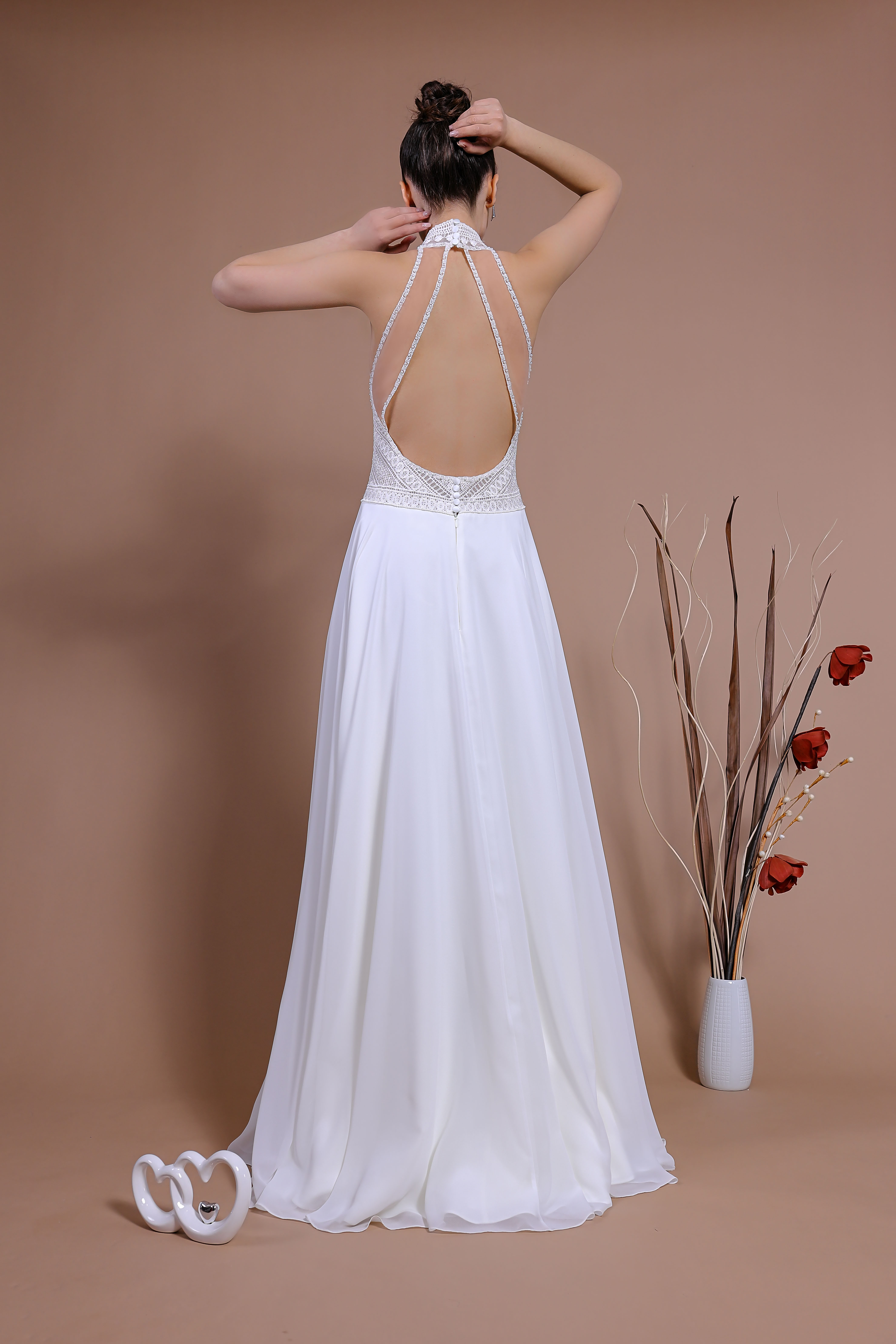 Schantal Brautkleid aus der Kollektion „Traum“, Modell 14155. Foto 5
