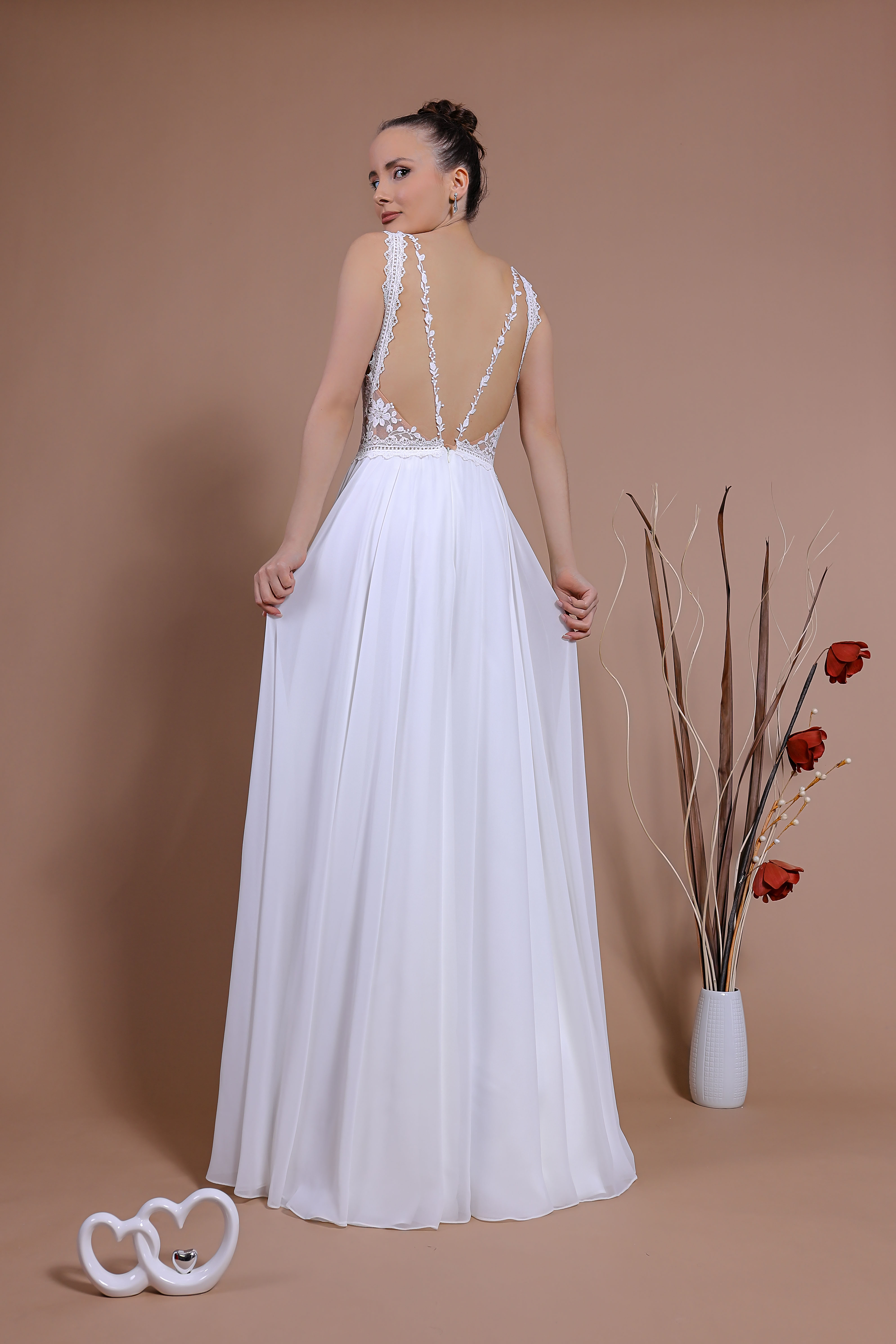 Schantal Brautkleid aus der Kollektion „Traum“, Modell 14159. Foto 5