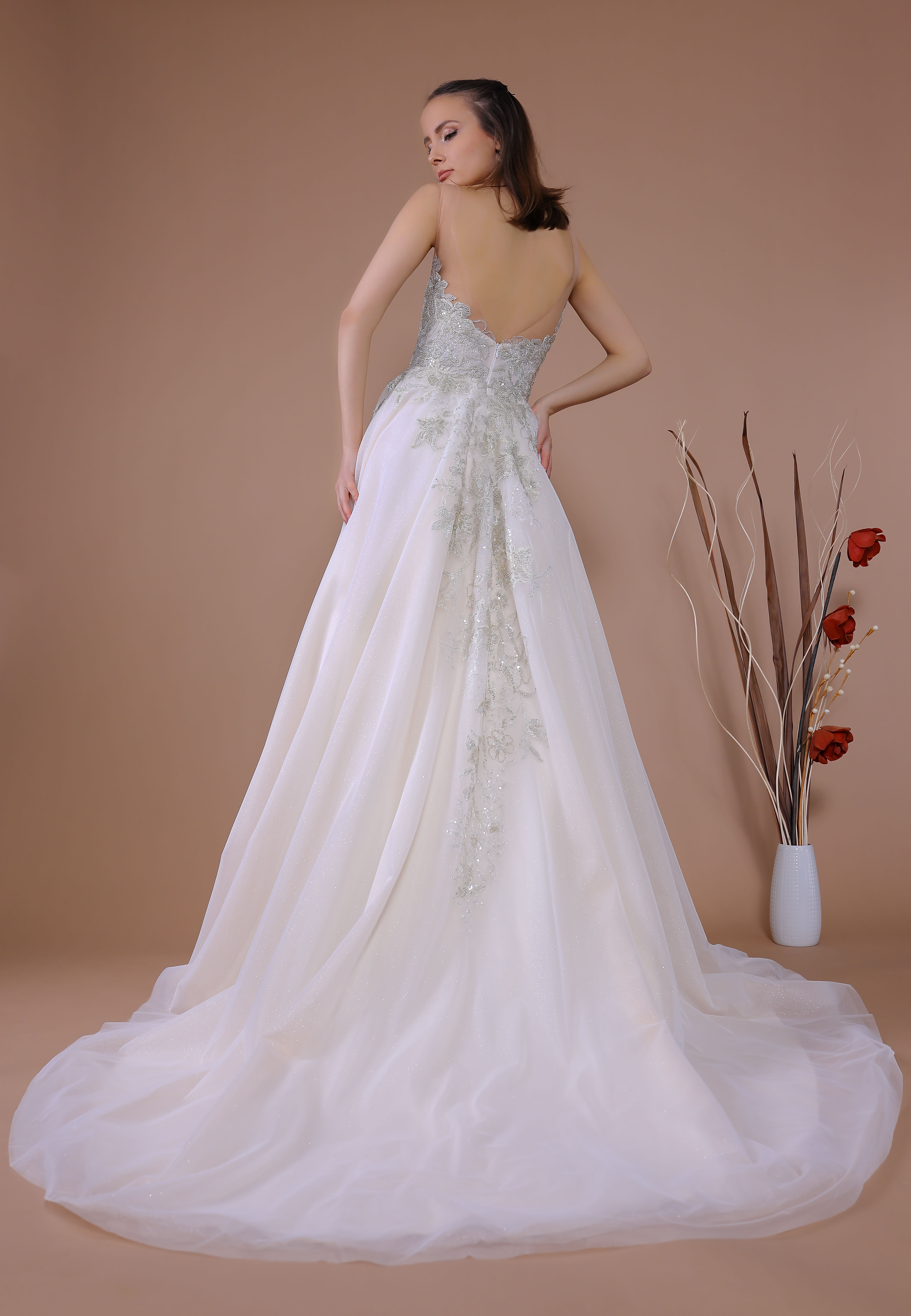 Schantal Brautkleid aus der Kollektion „Traum“, Modell 2249. Foto 6