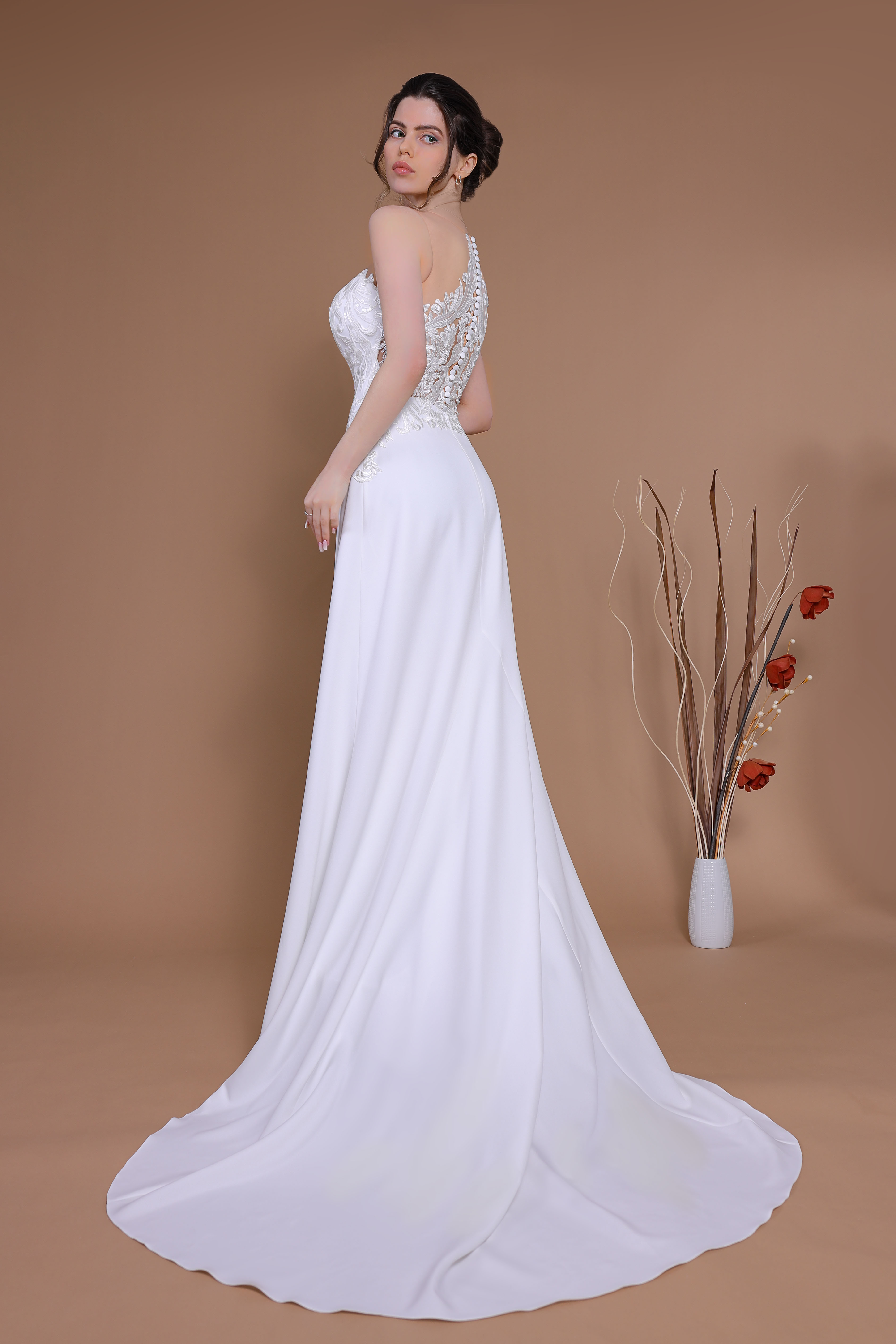 Schantal Brautkleid aus der Kollektion „Traum“, Modell 28030 - 2. Foto 4
