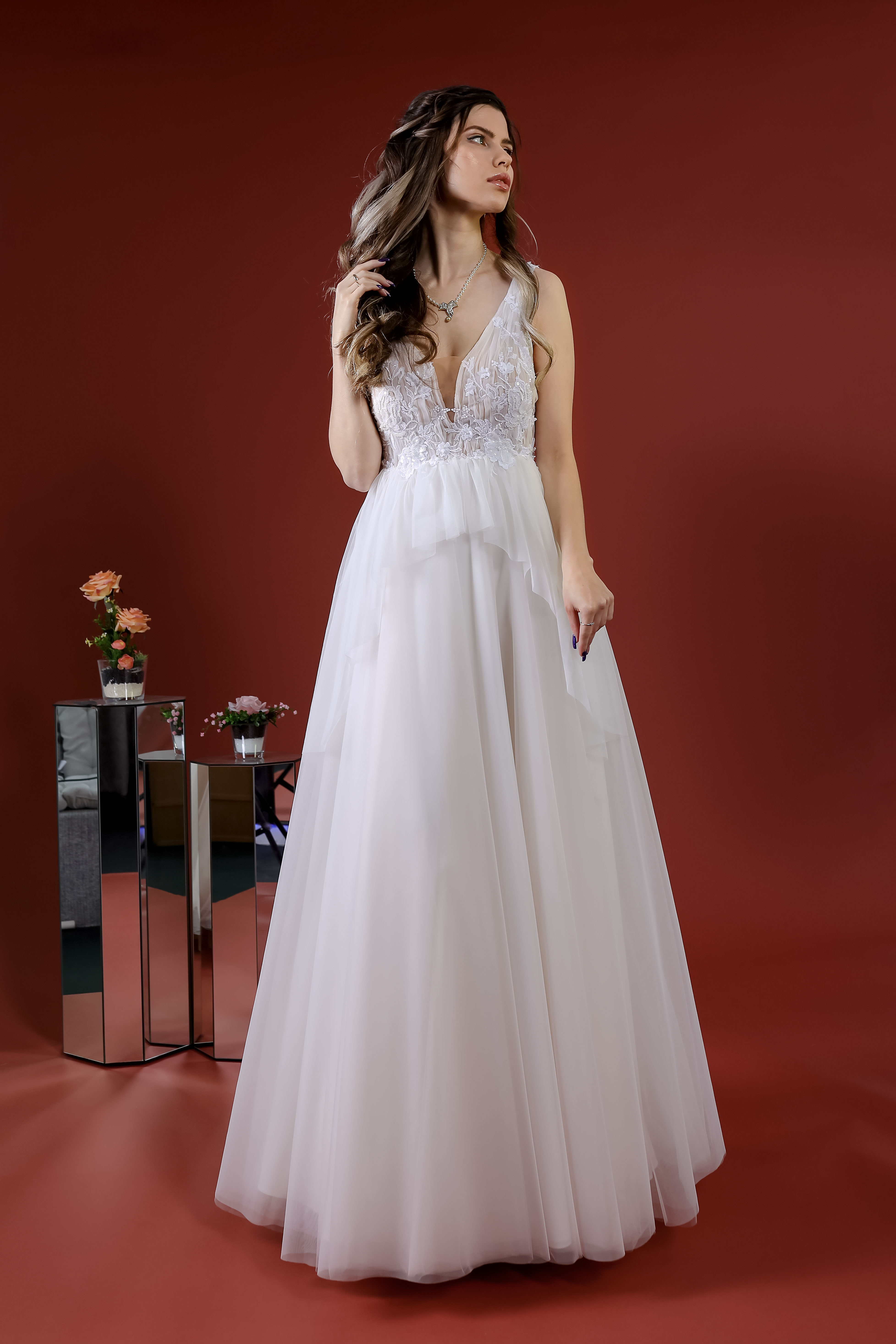 Schantal Brautkleid aus der Kollektion „Elegia“, Modell 52017. Foto 2