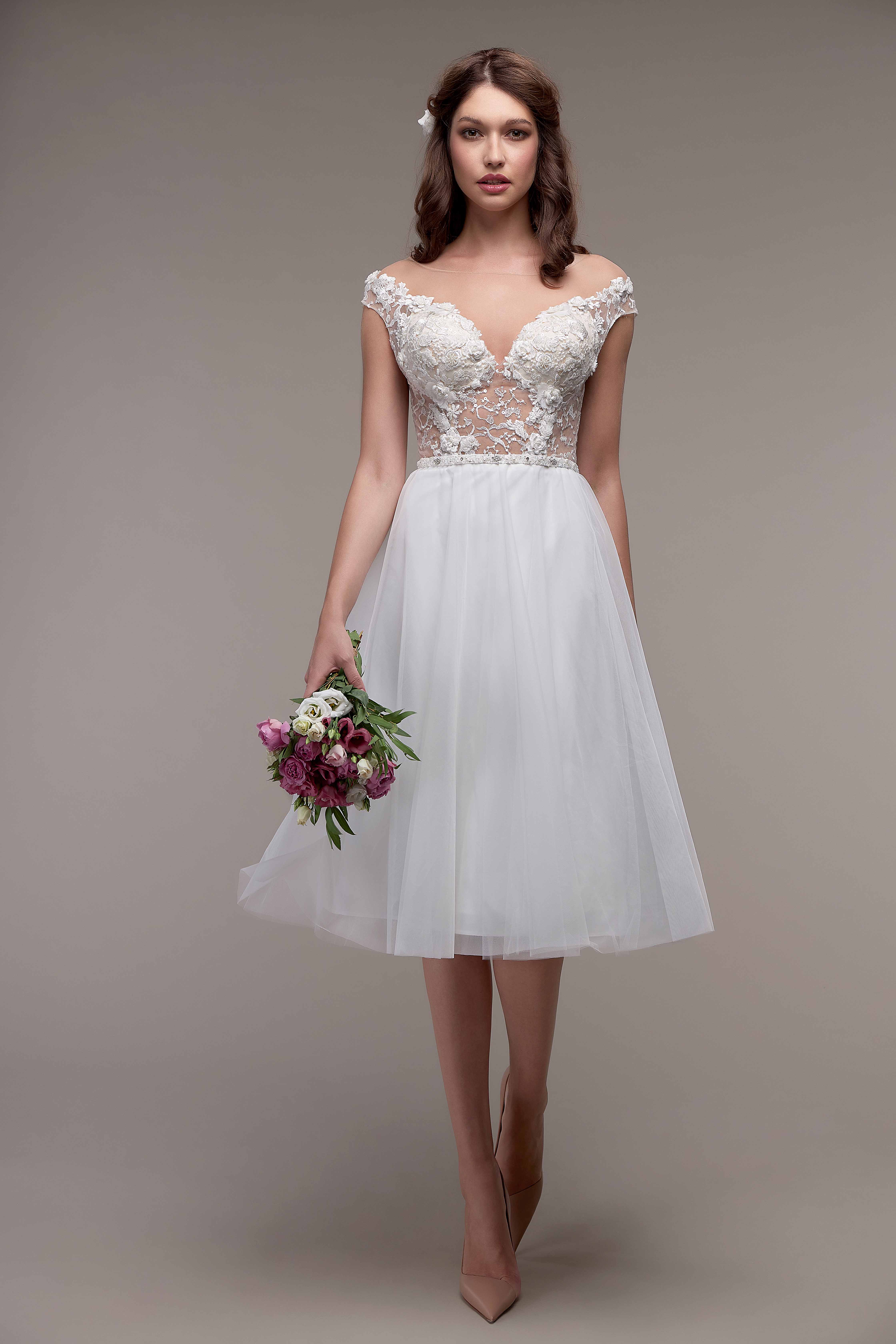Schantal Brautkleid aus der Kollektion „Elegia“, Modell 1215. Foto 1