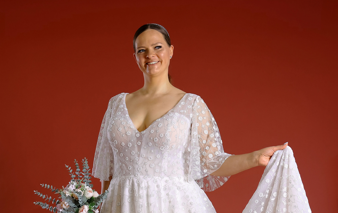 Schantal Brautkleid aus der Kollektion „Pilar XXL“, Modell 52091.