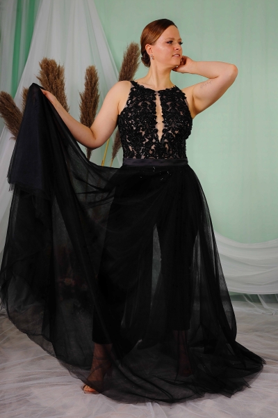 Schantal Brautkleid aus der Kollektion „Queen XXL“, Modell 14126 XXL .