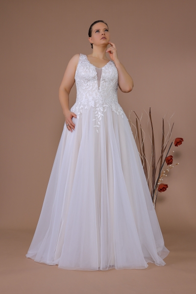 Schantal Brautkleid aus der Kollektion „Queen XXL“, Modell 14161.