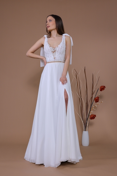 Schantal Brautkleid aus der Kollektion „Traum“, Modell 14171.