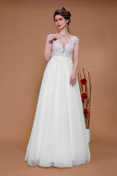 Schantal Brautkleid aus der Kollektion „Traum“, Modell 14211.