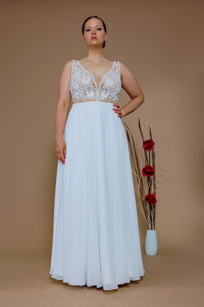 Schantal Brautkleid aus der Kollektion „Pilar XXL“, Modell 14214.