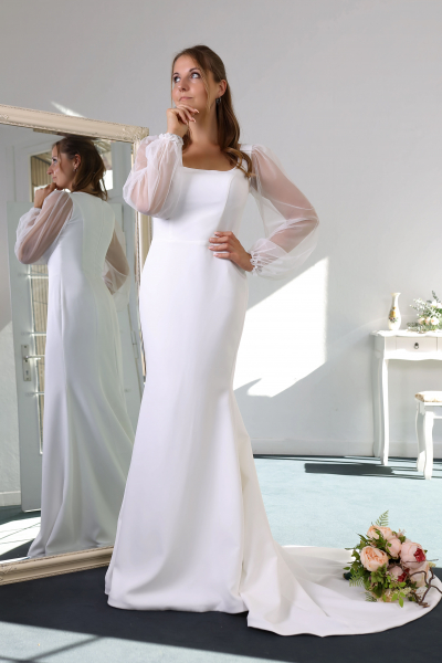 Schantal Brautkleid aus der Kollektion „Butterfly“, Modell 52110.