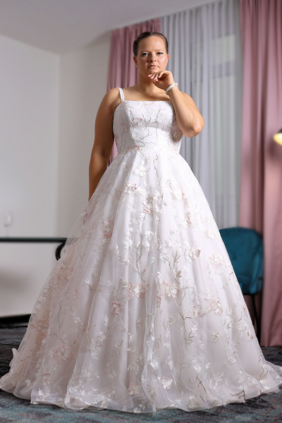 Wedding dress 52144