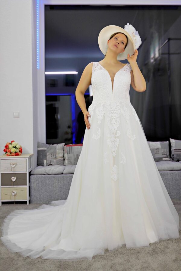 14009 Wedding dress buy (3)