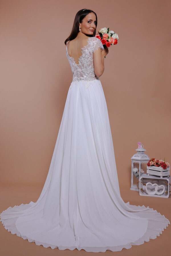 14090 Brautkleid von Schantal (7)
