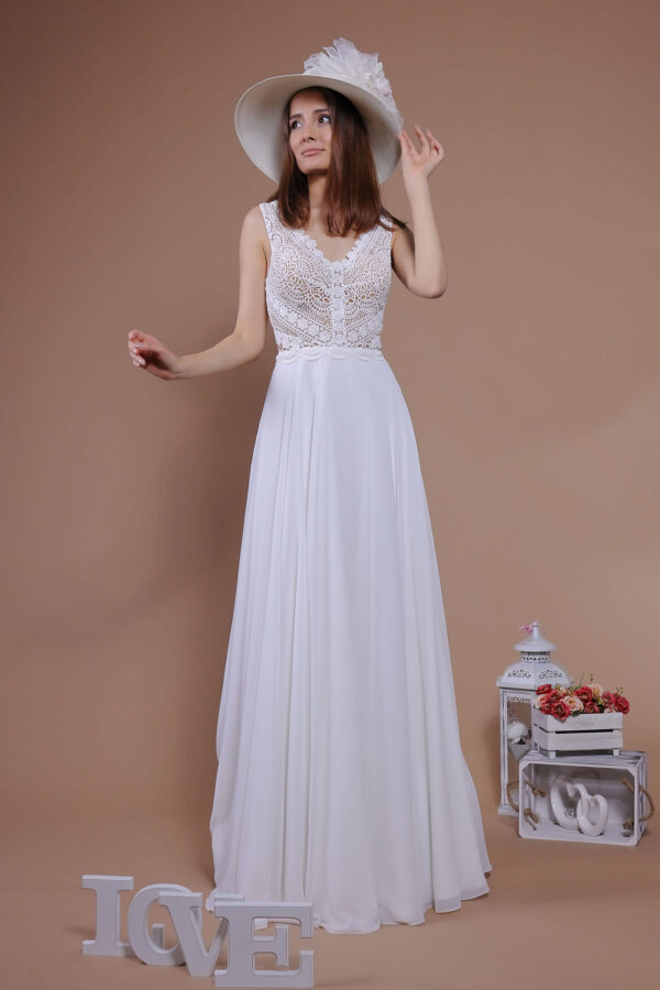14033-2 Wedding dress buy Schantal (2)