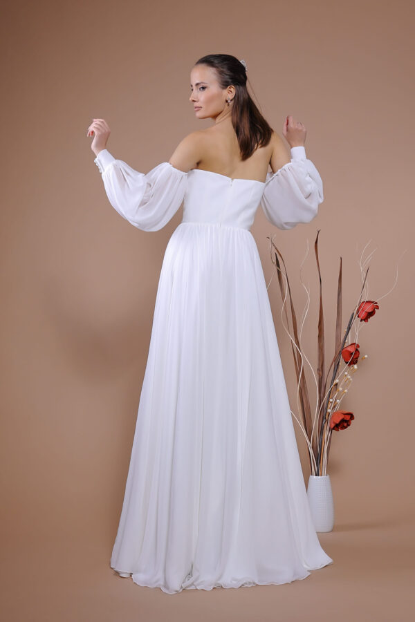 VA-1752 Wedding dress buy Schantal (1)