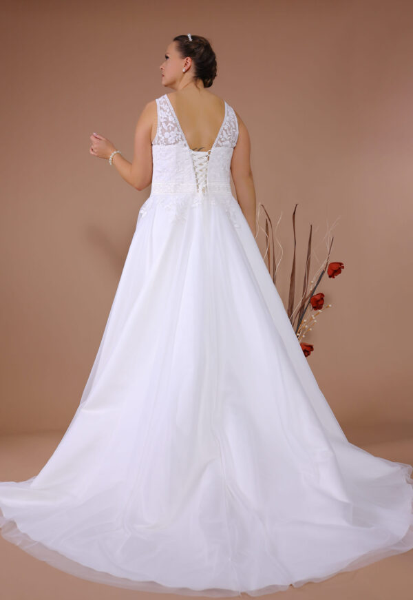 2310 Brautkleid Hochzeitskleid (1)