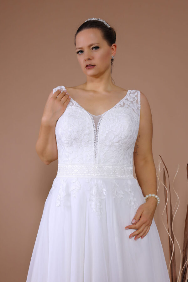 2310 Brautkleid Hochzeitskleid (5)