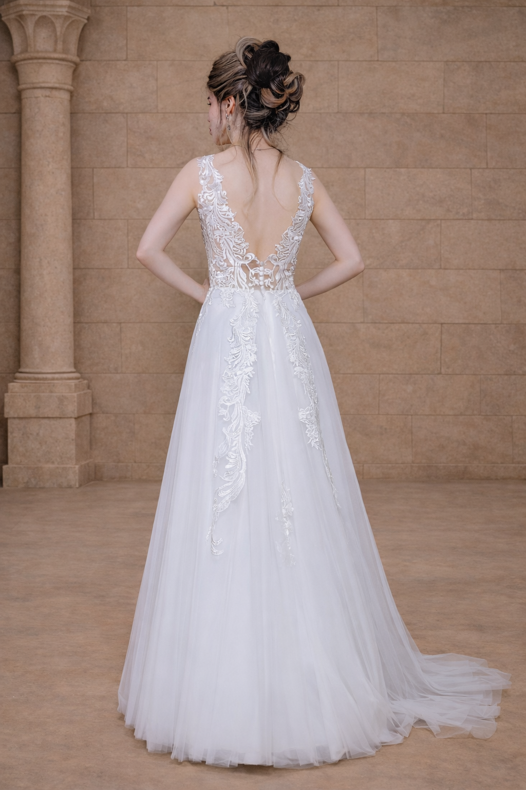 Brautkleid 14074 Rücken Knopfleiste