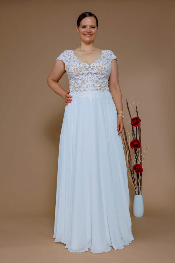 14058 Wedding dress buy Schantal (2)