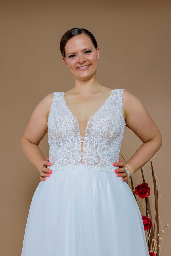 14226 Wedding dress buy Schantal (5)