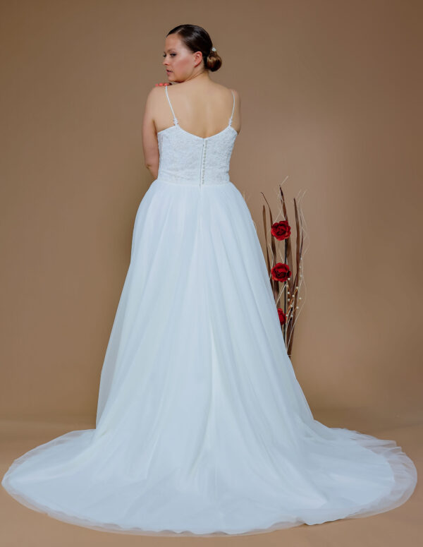 2101 Wedding dress buy Schantal (1)