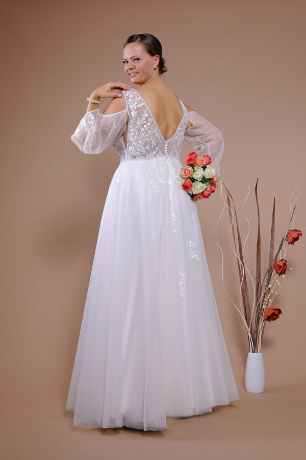 14077 Wedding dress buy Schantal (1)