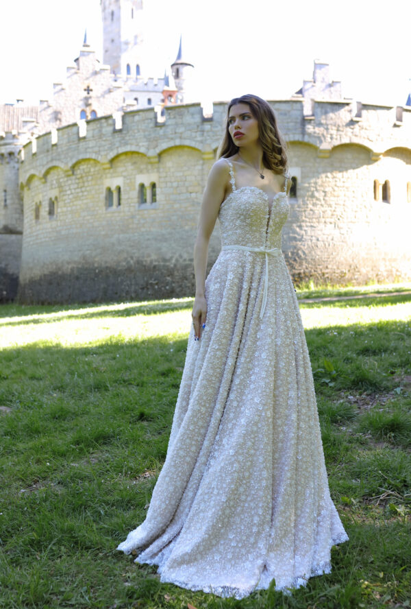 52065 WeddingDress