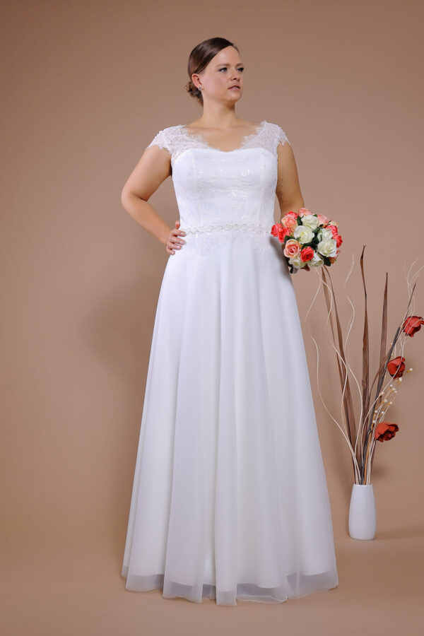 28052-2 Wedding dress buy Schantal (4)