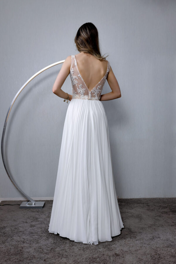 3300 - 17 Top (5)