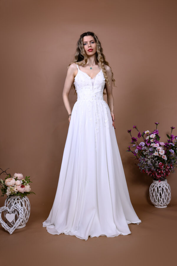 Romantic Lace and chiffon A-Line Wedding Dress