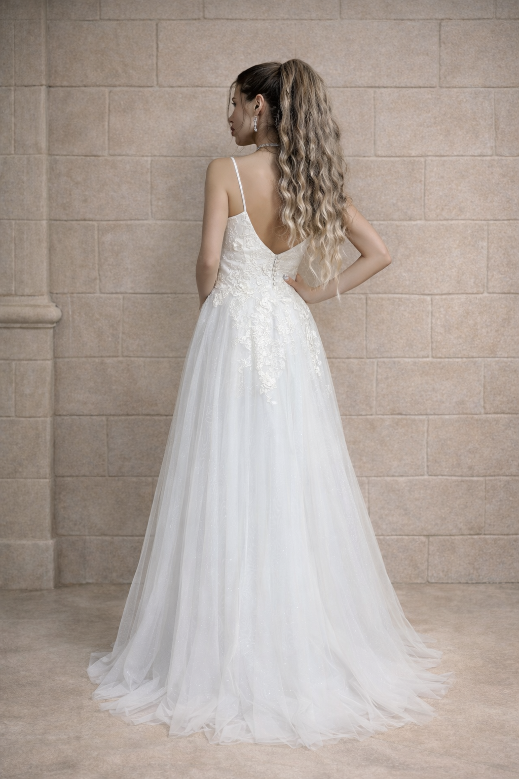 Herstellung eines Brautkleides in der Schantal Manufaktur – Produktion für B2B-Partner