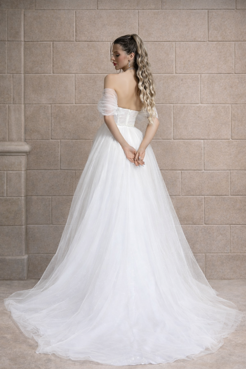 Herstellung eines Brautkleides in der Schantal Manufaktur – Produktion für B2B-Partner